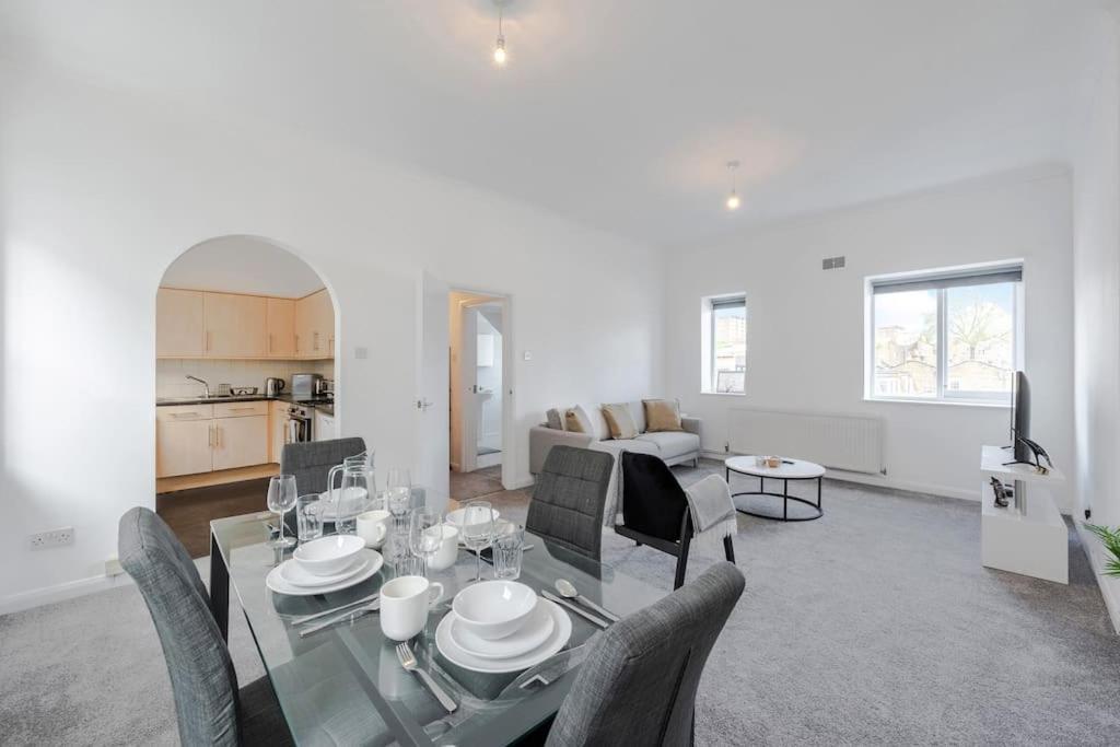 לונדון Luxury 3 Bedroom Apartment Near Hyde Park מראה חיצוני תמונה