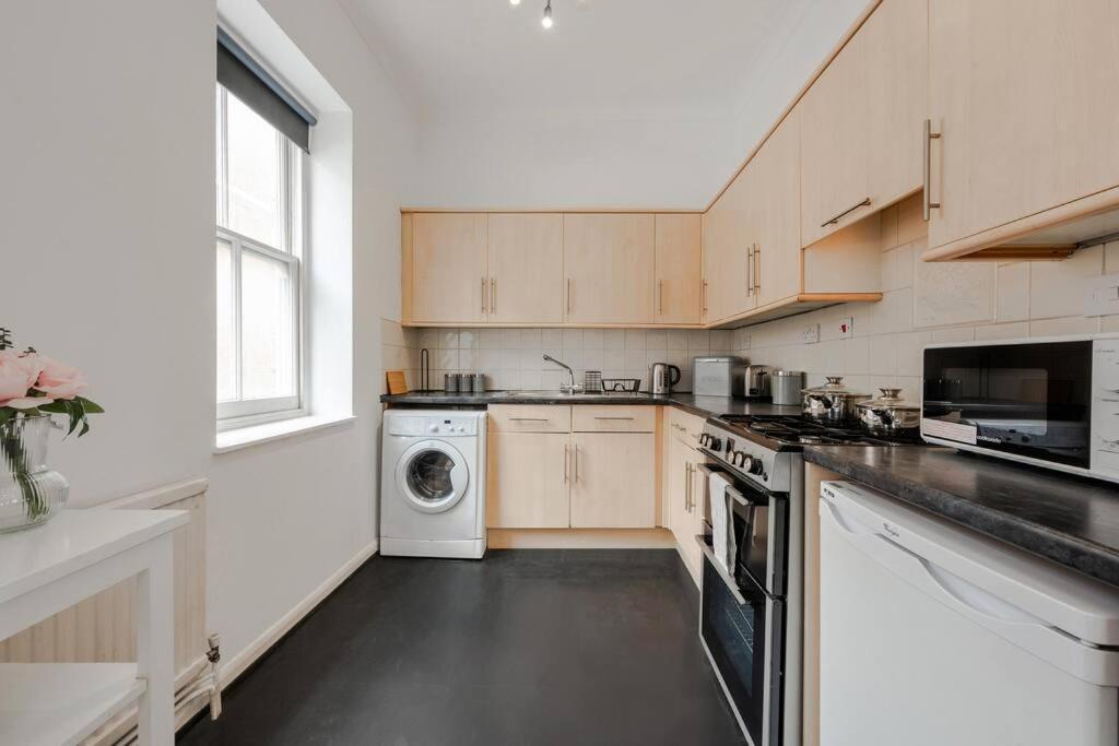 לונדון Luxury 3 Bedroom Apartment Near Hyde Park מראה חיצוני תמונה